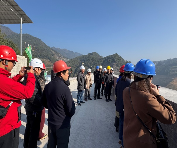 <b>桂林市思安江水库除险加固工地现场调研</b>