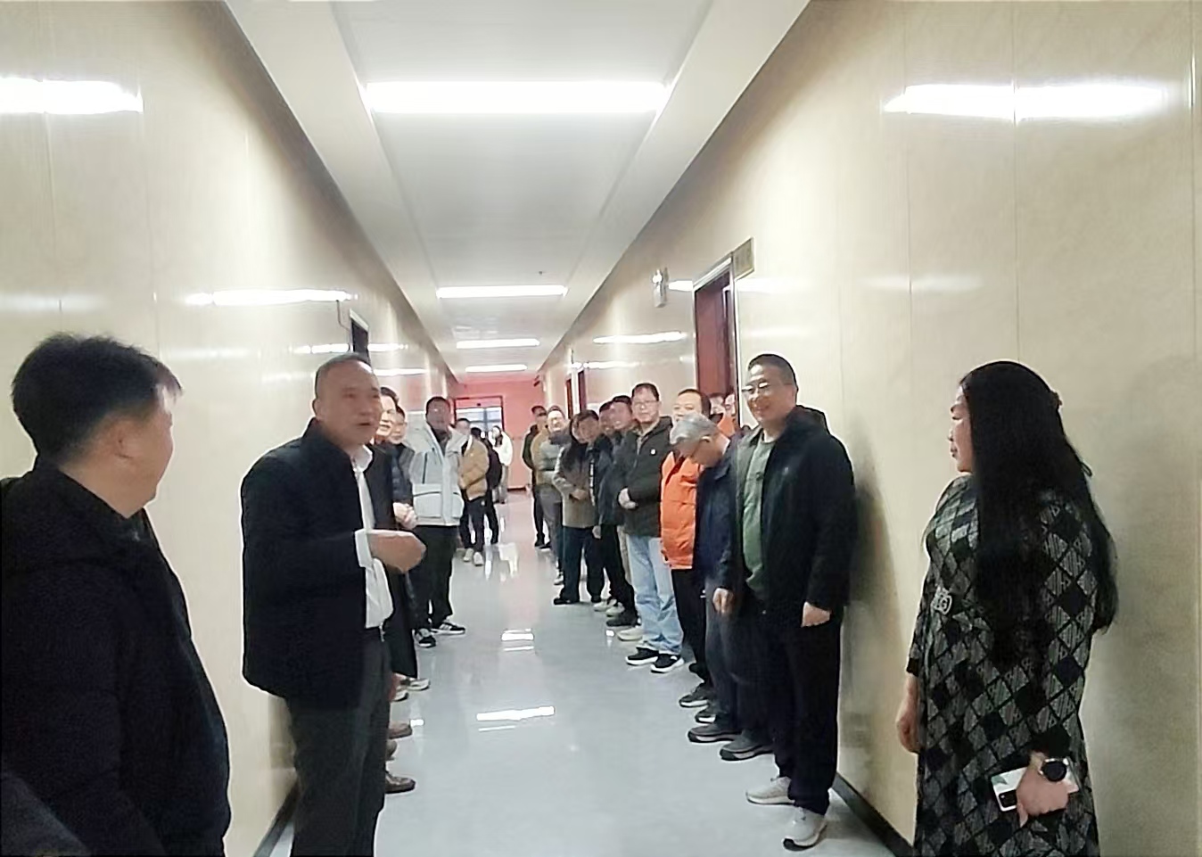 <b>春节慰问鼓干劲 凝心聚力再出发</b>